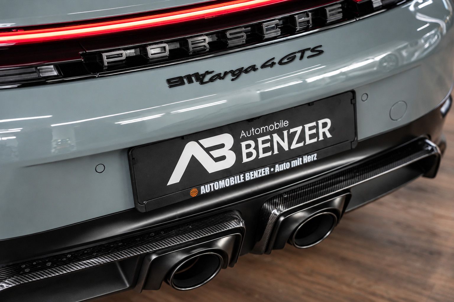 Fahrzeugabbildung Porsche 992Targa 4 GTS *Chrono*Carbon*MATRIX-HD*BOSE