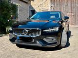 Volvo V60 D3 Geartronic Momentum Pro AWD - Volvo Gebrauchtwagen in Würzburg