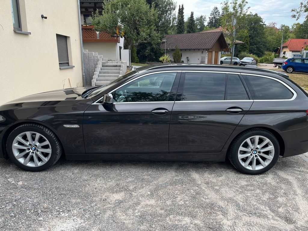 Image of BMW 520