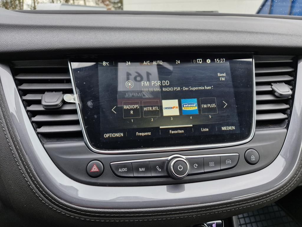 Autohaus Zimpel -  Opel Grandland X 1.6T PHEV AGR Sitze+Keyless - Bild 13 Autohaus Zimpel -  Opel Grandland X 1.6T PHEV AGR Sitze+Keyless - Bild 13