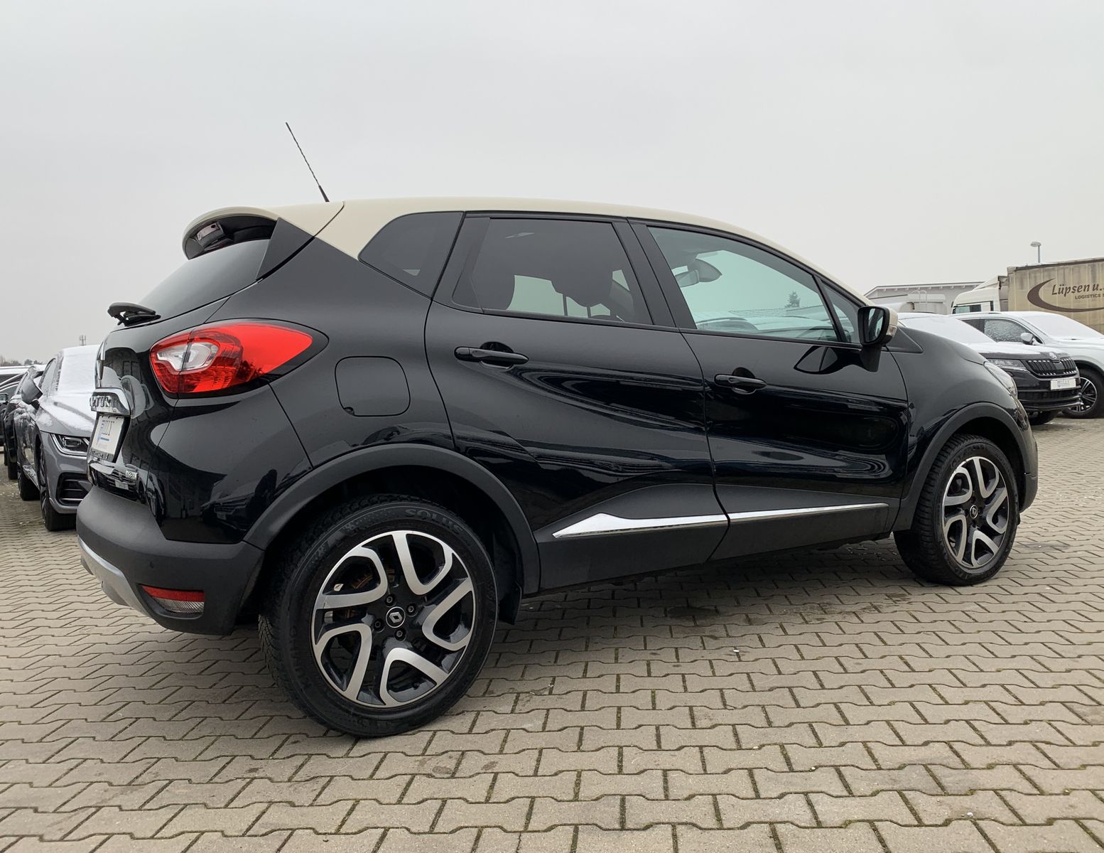 Fahrzeugabbildung Renault Captur 1.5 dCI*XMOD Energy*LED*Cam*Temp*SHZ*Navi