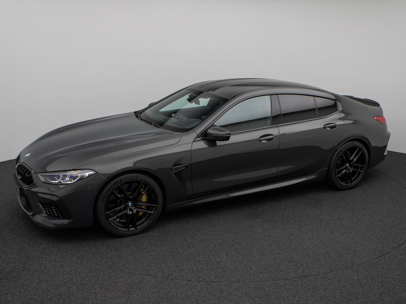 Fahrzeugabbildung BMW M8 Competition xD Gran Coupé SoftCL 360°TV Laser