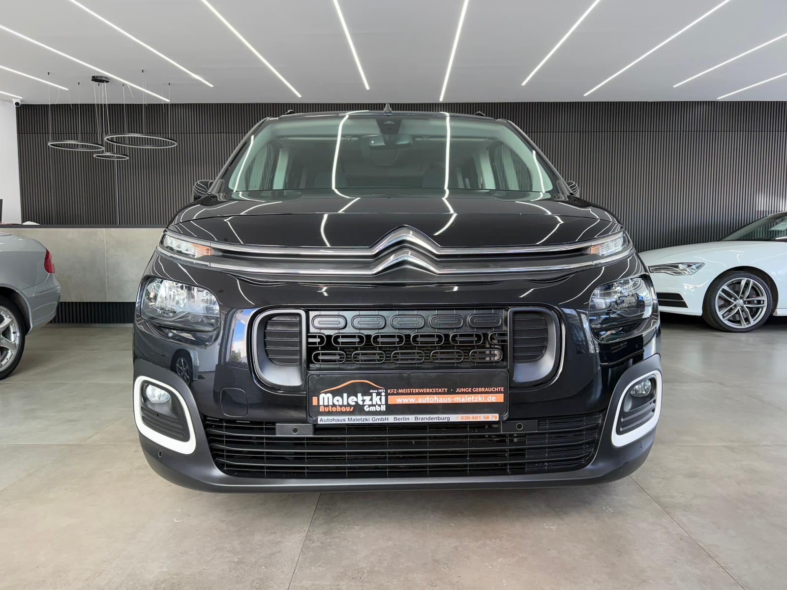 Citroën Berlingo 1.2 Shine M*Headup*Pano*AHK*Kamera*