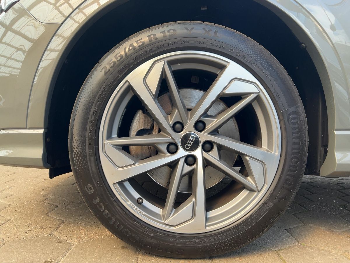 Audi Q3 Sportback 40 TDI S line quattro S tronic Pano foto 17