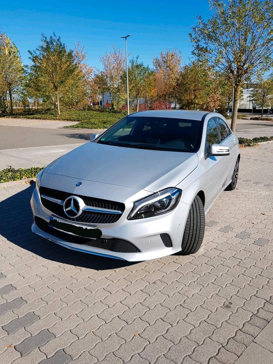 MERCEDES-BENZ Mercedes A200 Urban Diesel, silber, unfall...