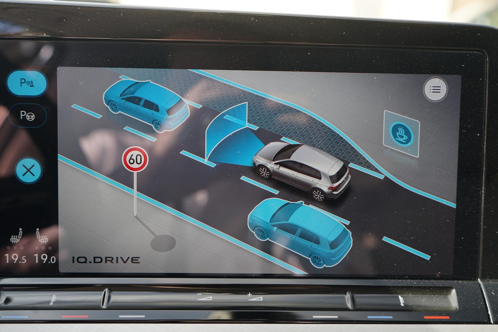 Volkswagen Golf VIII 1.5 TSI Life LED Navi ACC Head-Up, миниатюра 15