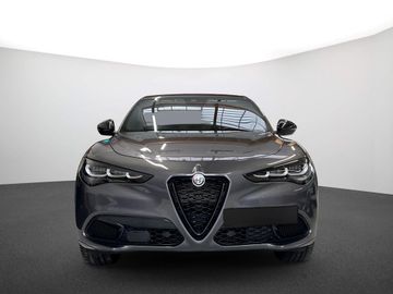 Alfa-Romeo Stelvio - 2