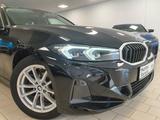 BMW 318d/Aut/WidscrDispl/ParkAs/LED/SportStz/Facelif - BMW: Kombi, F31