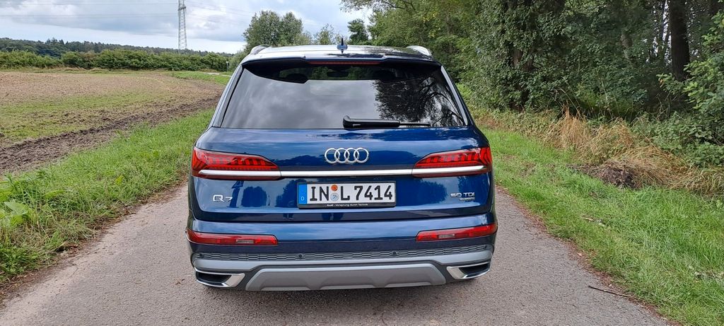 Image of Audi Q7