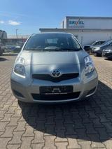 Toyota Yaris Cool*Tüv Neu*Wenig Kilometer* - Toyota Yaris Gebrauchtwagen in Augsburg