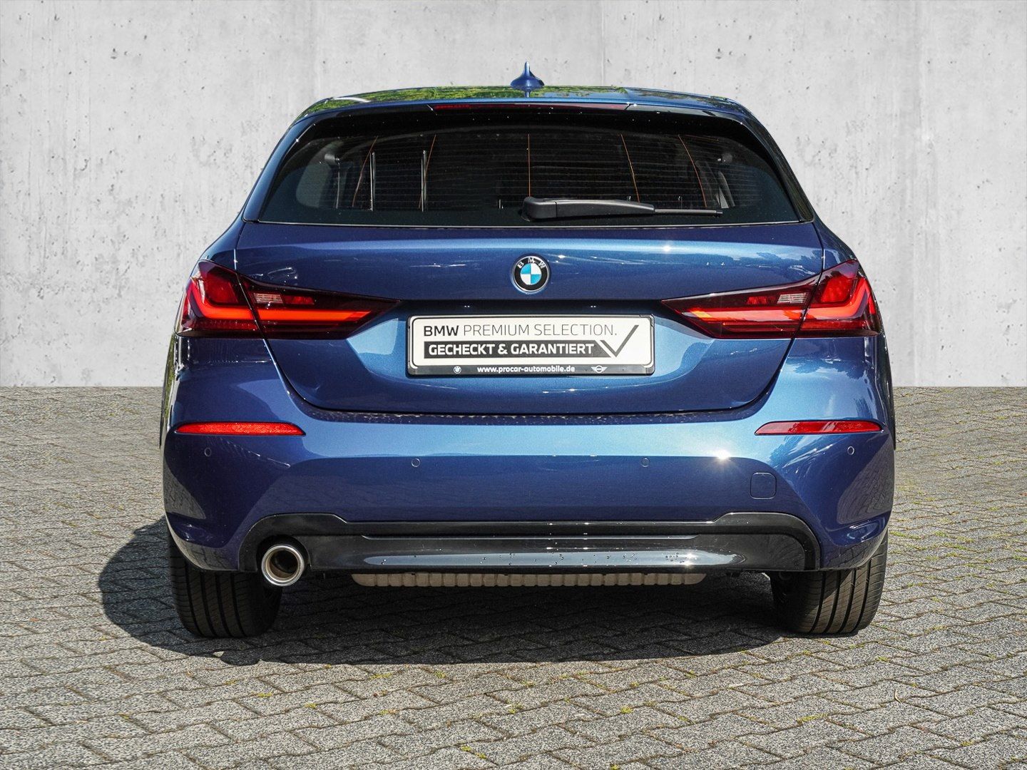 BMW 118i NAVI LED PDC V H DAB Klima foto 4