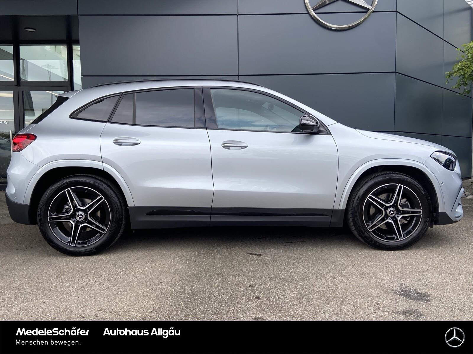 Mercedes-Benz GLA AMG Night AHK Keyless Distro Pano 360°, миниатюра 4