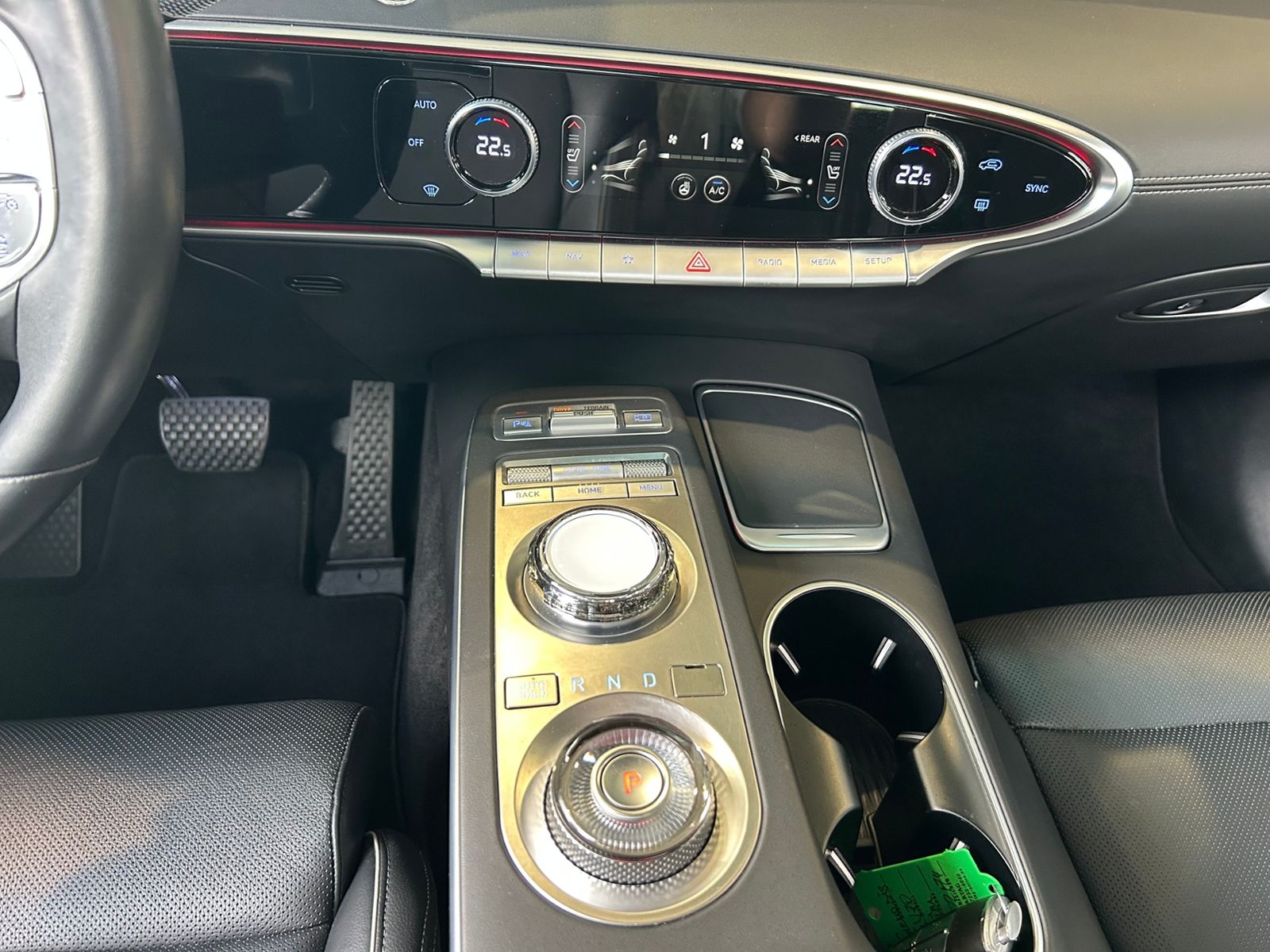 Fahrzeugabbildung Genesis GV70 Luxury KomfortP AWD PANO LEXICON