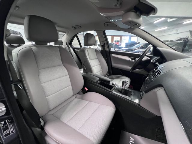 Mercedes-Benz C 200 CDI / 1. HAND/  GARANTIE/ NUR 105.000KM /