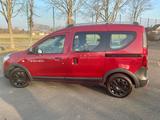 Dacia Dokker TCe 130 Stepway optional mit Campingmodul - rote Dacia Dokker