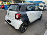 Smart ForFour 1.0 52kW prime Leder Service wenig Km - Smart ForFour Gebrauchtwagen in Stuttgart