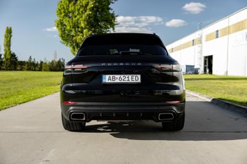 Porsche Cayenne - 11