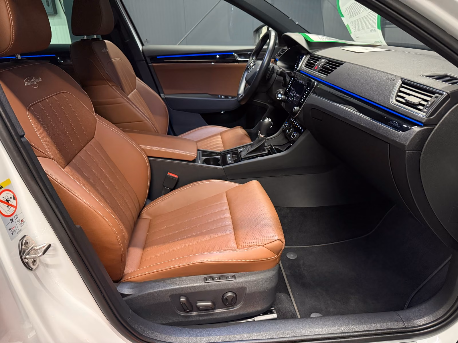 Skoda Superb Combi L&K *19Zoll*LEDER/Braun*SitzKlima*, миниатюра 13