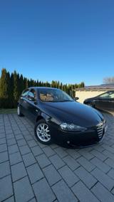 Alfa Romeo 147 1.9 JTD Diesel, neu TUV - gebrauchte Alfa Romeo 147 aus dem Jahr 2005