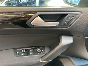Volkswagen Touran Sound BMTStart-Stopp *7 Sitzer*Navi*