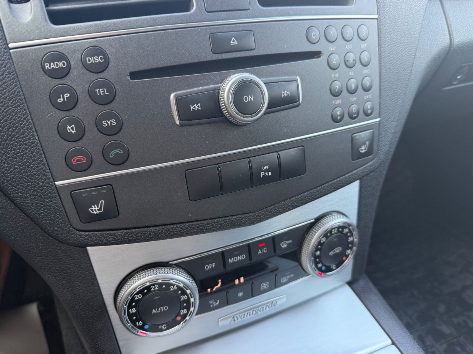 C 220 C T-Modell C 220 CDI BlueEfficiency*2.HAND