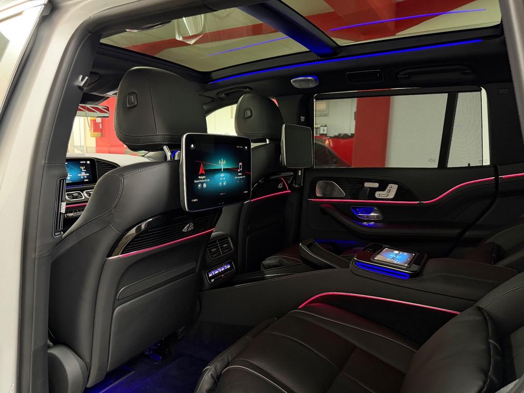 Mercedes-Benz GLS 600