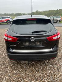 Nissan Qashqai - 4