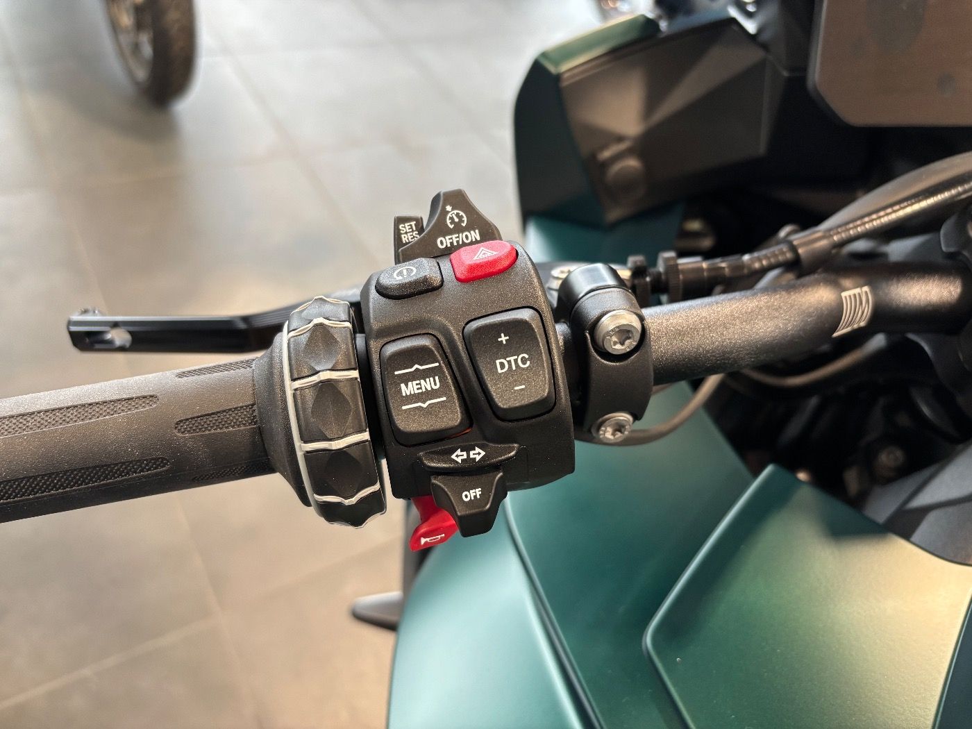 Fahrzeugabbildung BMW M 1000 XR