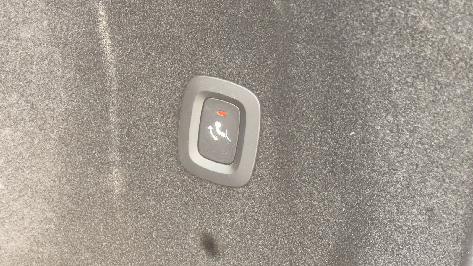 Fahrzeugabbildung Volvo XC60 B5 D Ultimate Bright AWD*AHK*STHZG*Massage*