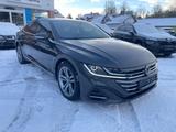 Volkswagen Arteon 2.0 TDI R-Line PANO HUD CAM HARMAN KEYLES - Volkswagen Arteon in Kassel