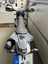 KTM 690 SMC R - KTM SM R