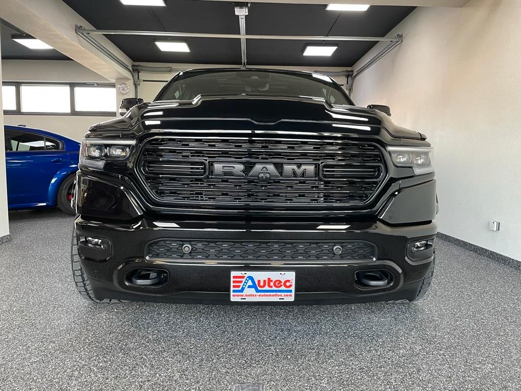 Fahrzeugabbildung Dodge LIMITED NIGHT-RAMBOX-TAILGATE-LA CHANTI-SPECIAL