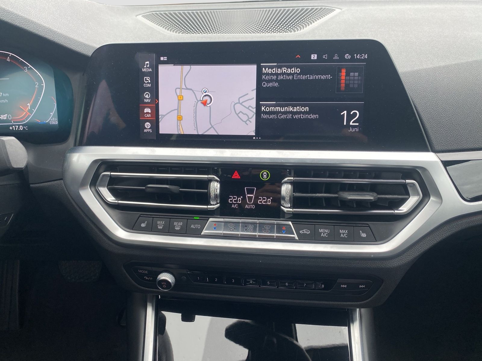 BMW 320d Limousine Sport Line LED DrvAss AHK HUD RFK foto 14
