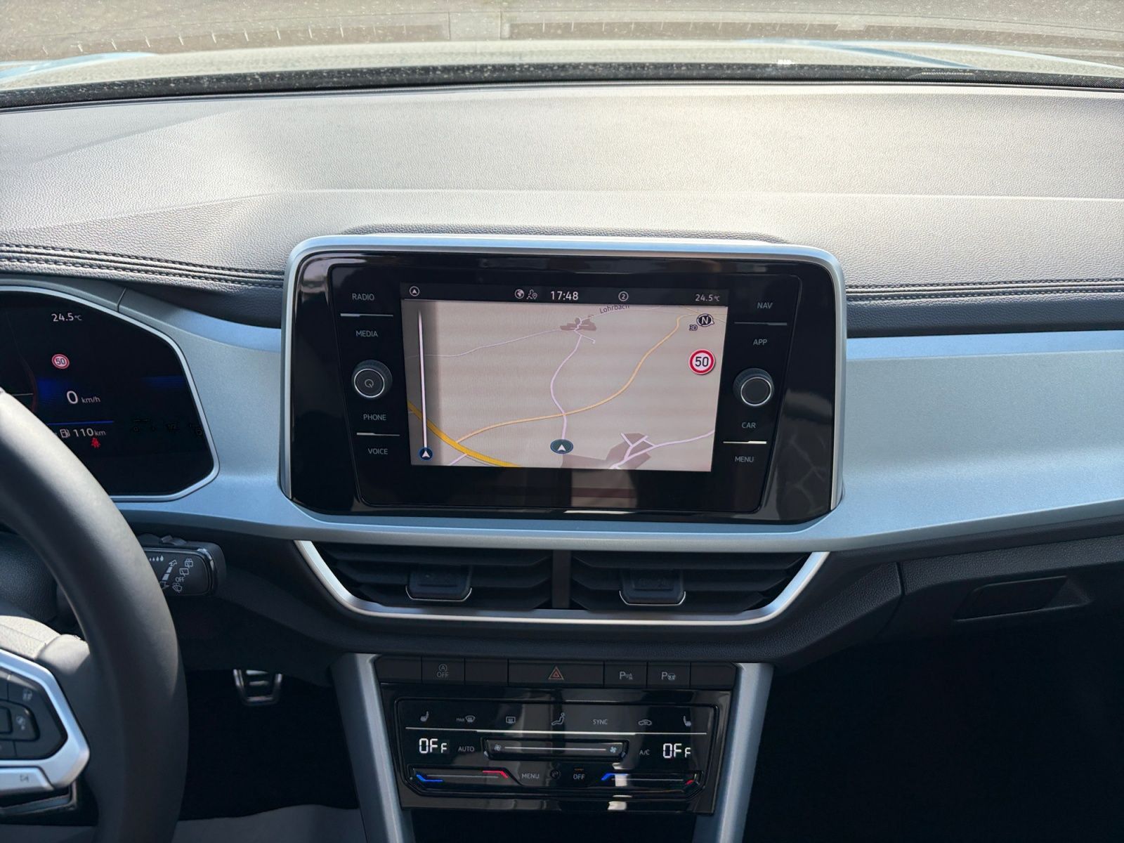 Volkswagen T-Roc - Bild 13