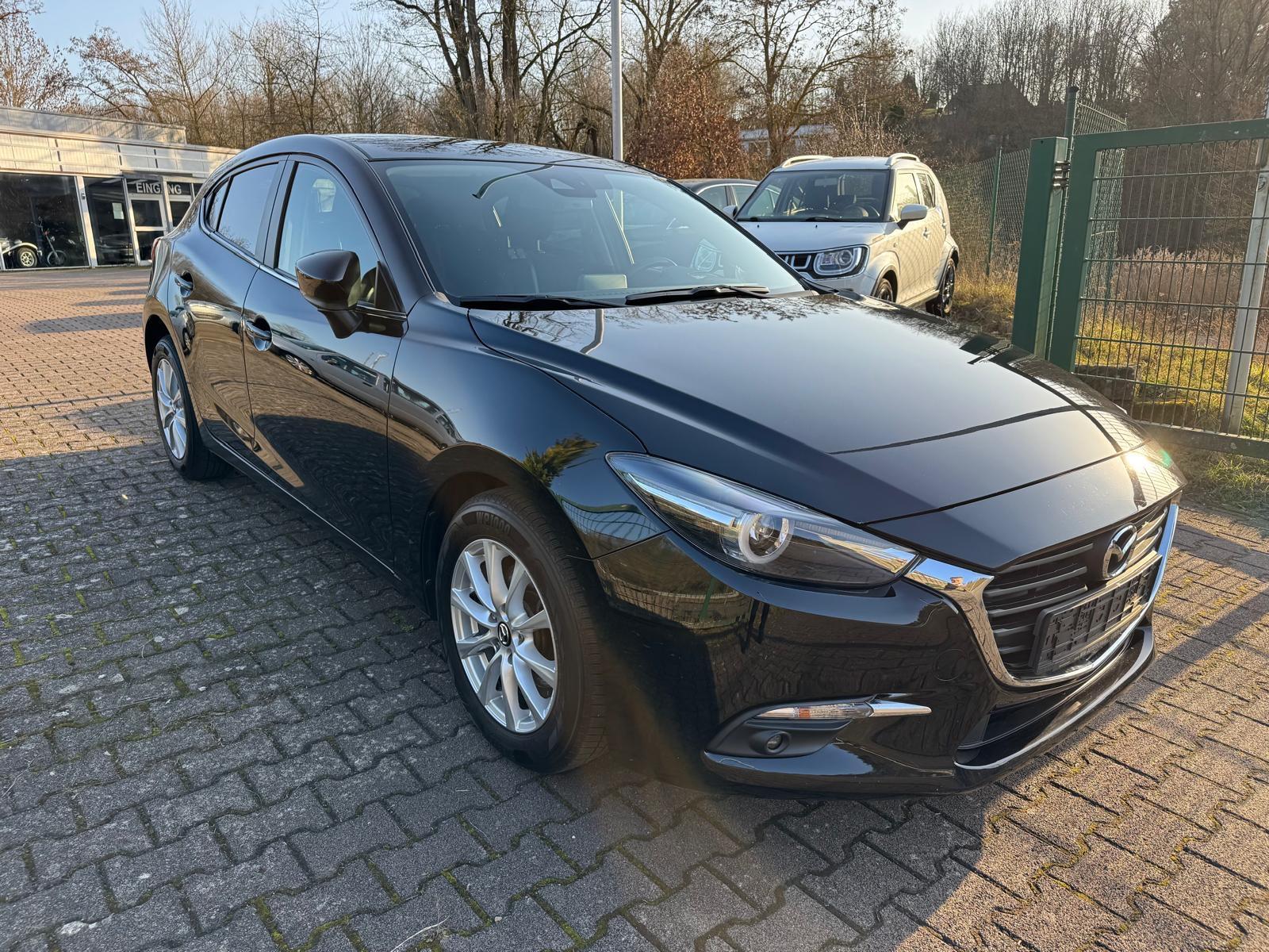 Mazda 3 Lim. Automatik, Skyactiv *TOP AUSSTATTUNG*
