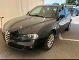 Alfa Romeo 147 1.9 jtd m-jet progression - Alfa Romeo 147 mit Diesel-Antrieb