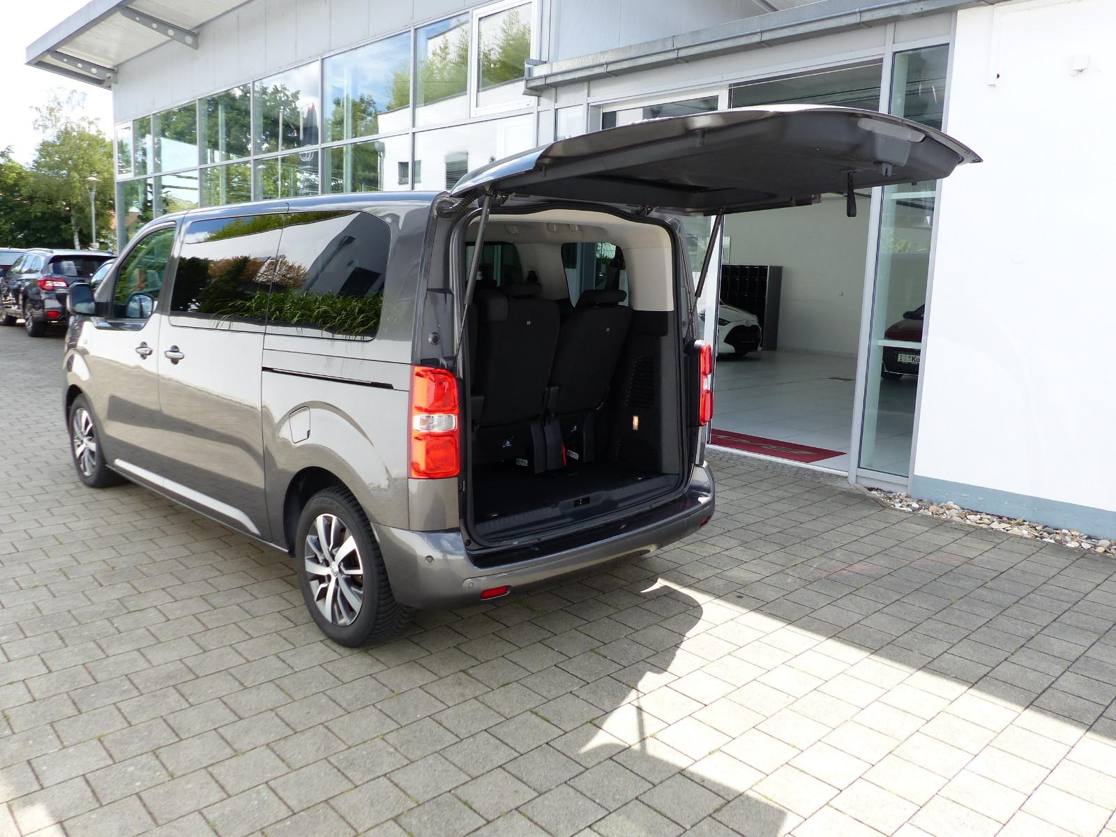Toyota Proace Verso 2.0D L1 TeamD Navi SHZ 8Sitze Alu