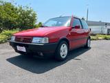 Fiat Uno turbo i.e. 3 porte Europa - Fiat Uno mit Benzin-Antrieb: Limousine, Schaltgetriebe