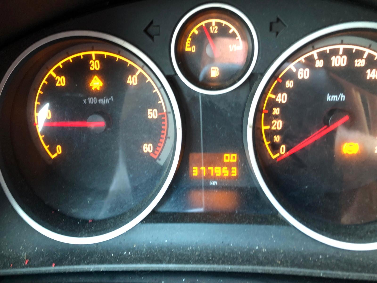 Opel Astra 2004 — photo 5