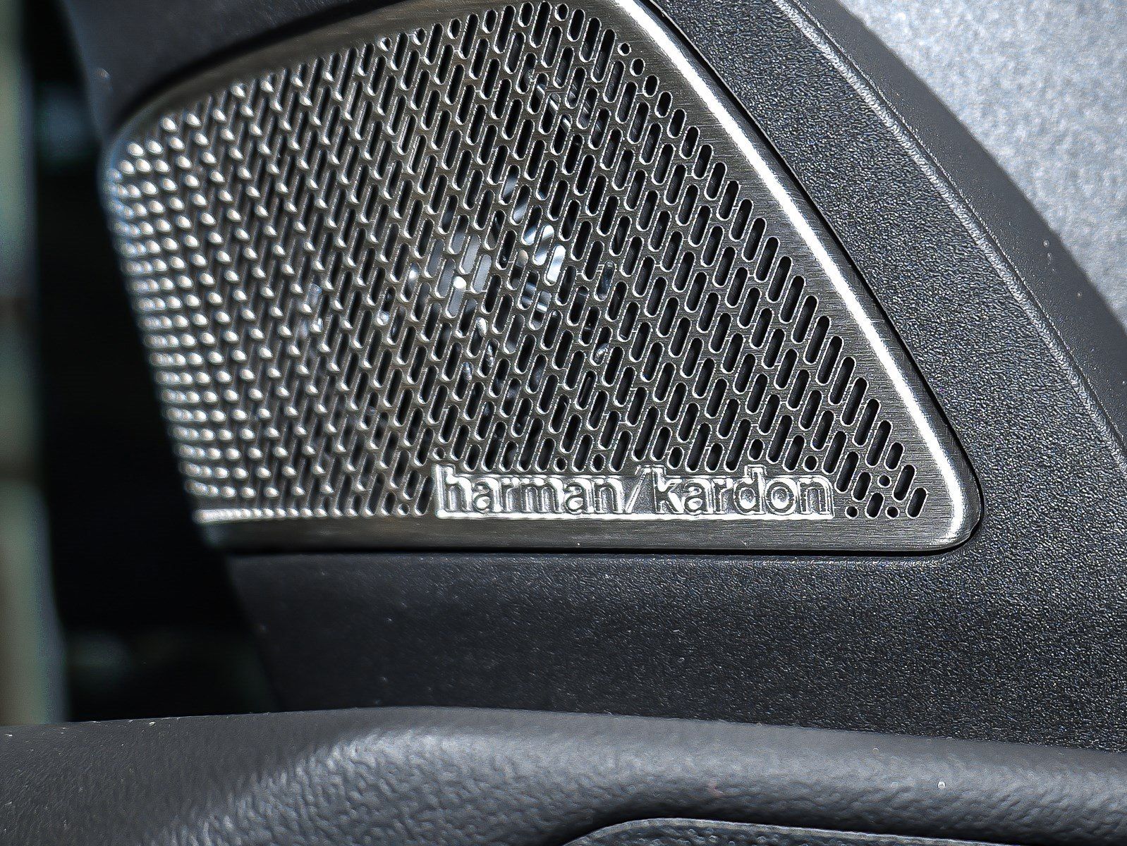 BMW iX3 - Bild 10