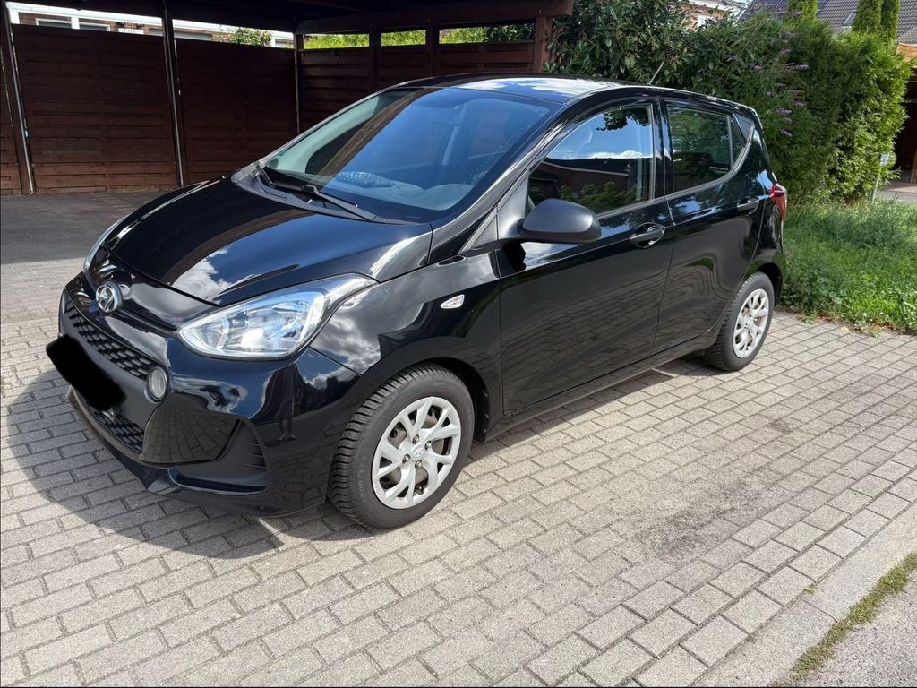 Image of Hyundai i10