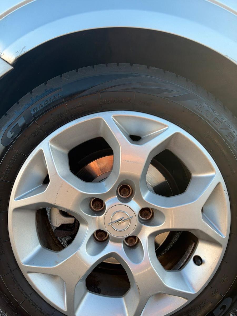 Opel Astra 2005 — photo 5