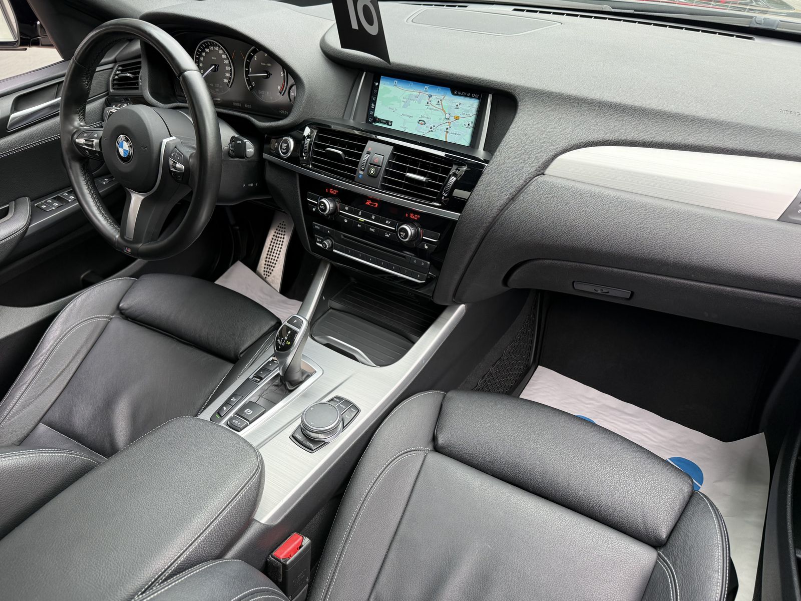 BMW X4 xDrive 35d M Sport AHK ACC LANE HUD RFK HIFI foto 8
