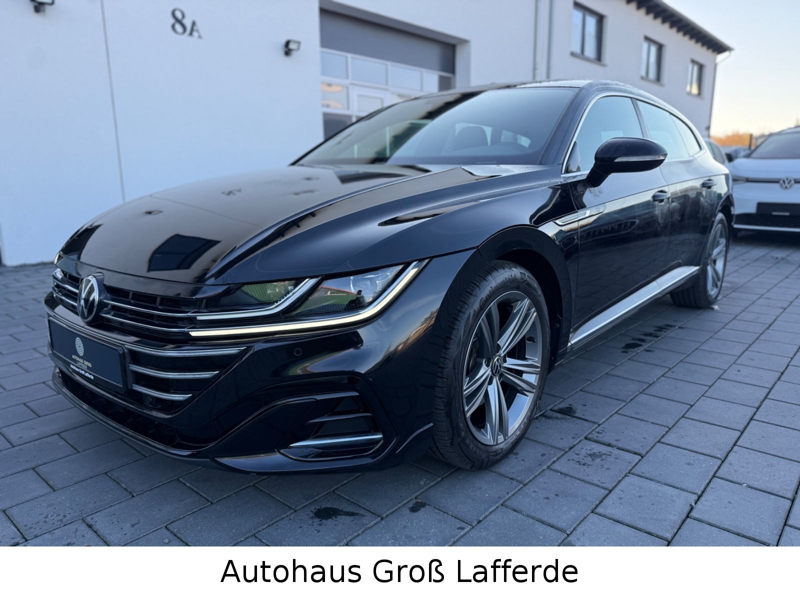 VW Arteon Shooting Brake R-Line Schiebedach LED SHZ