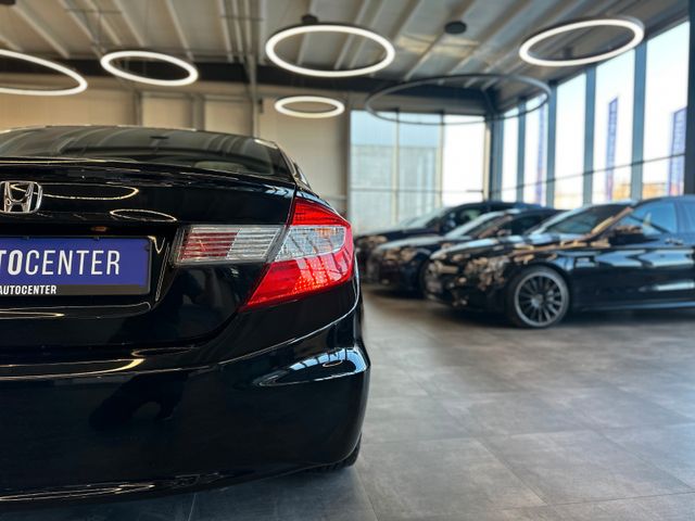 Honda Civic Lim. 4-trg. Comfort *2. Hand*Klima*SHZ*CD*