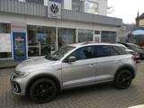 Volkswagen T-Roc R-Line BLACK STYLE 1,5 TSI DSG ,AHK,KAM,IQ - Volkswagen T-Roc mit Benzin-Antrieb: Limousine