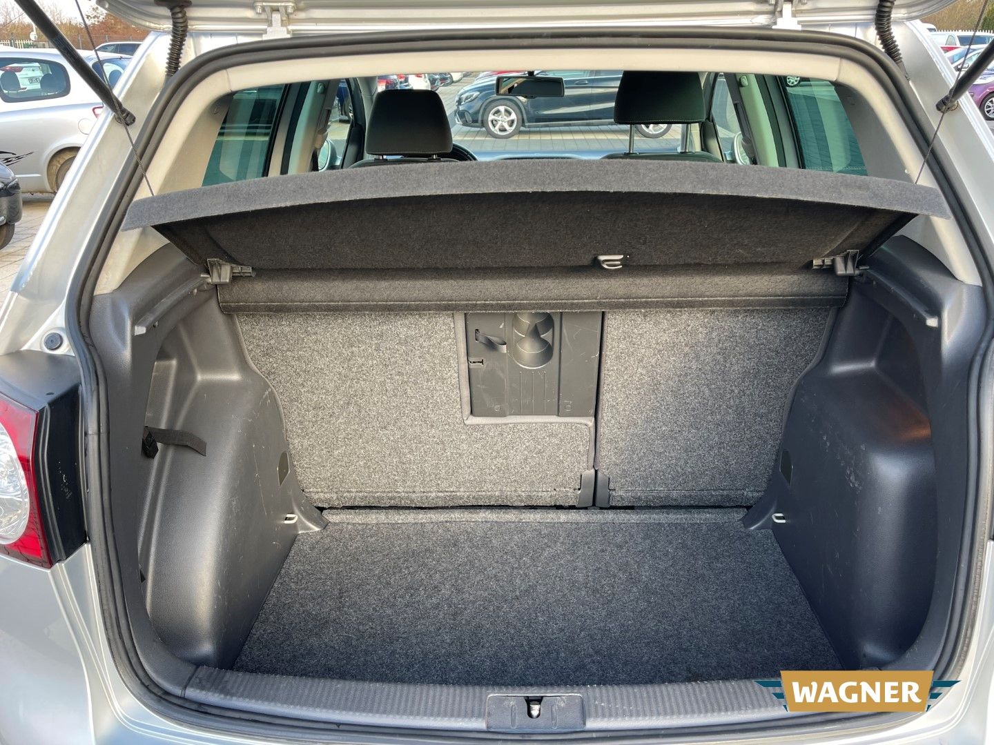 Fahrzeugabbildung Volkswagen Golf Plus V United 1.4 Klimaautomatik TÜV Neu