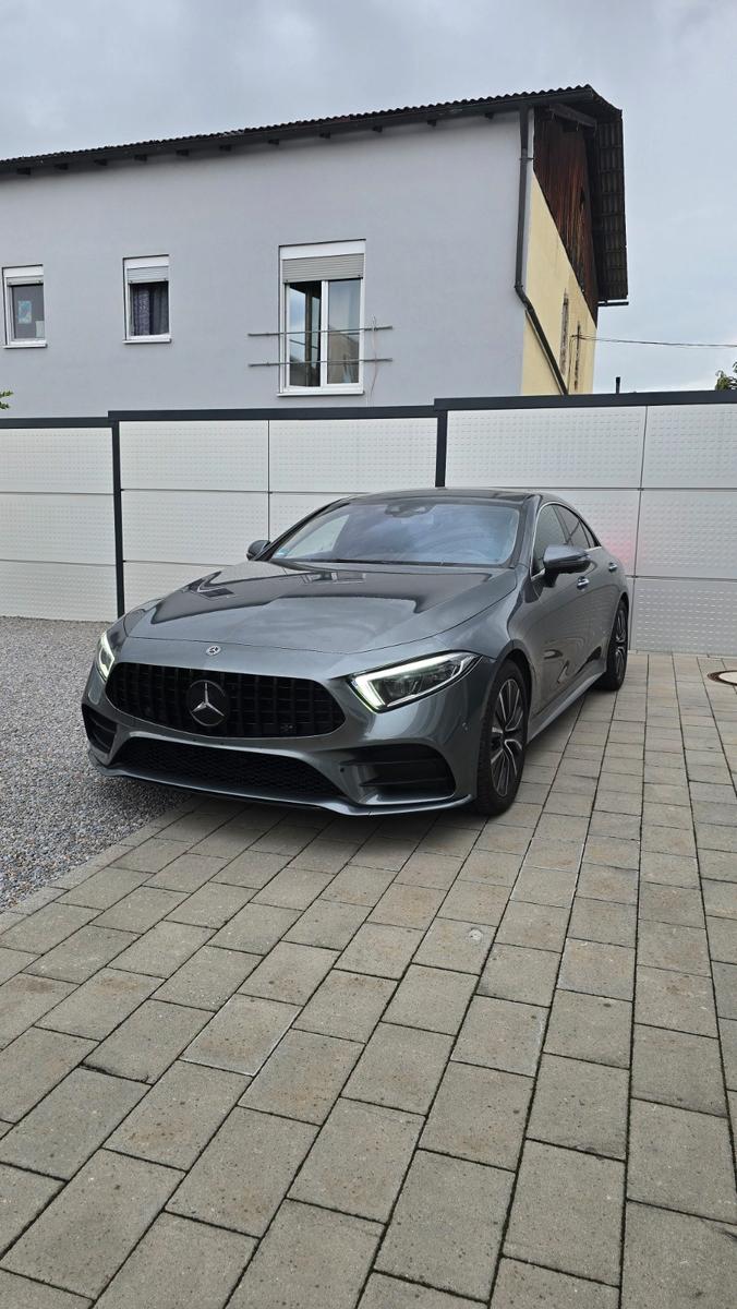Mercedes-Benz Mercedes CLS 350d 4Matic AMG Line Luftfahrwerk