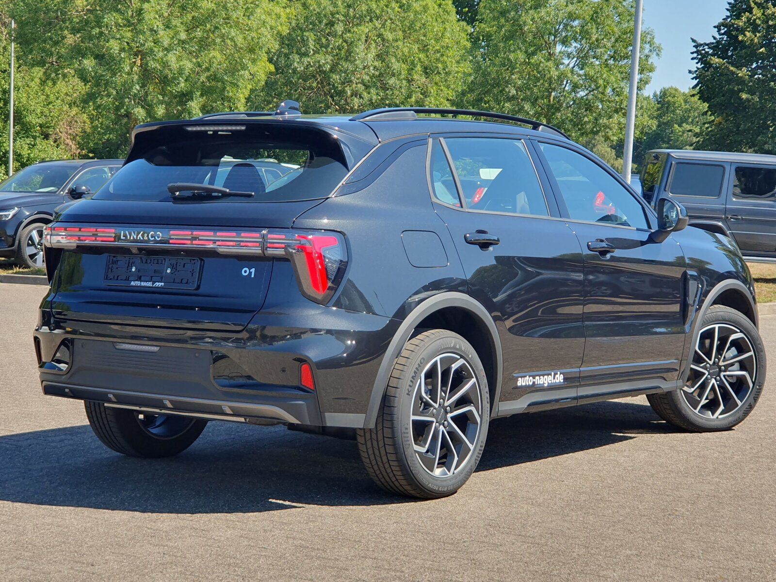 Lynk & Co 01