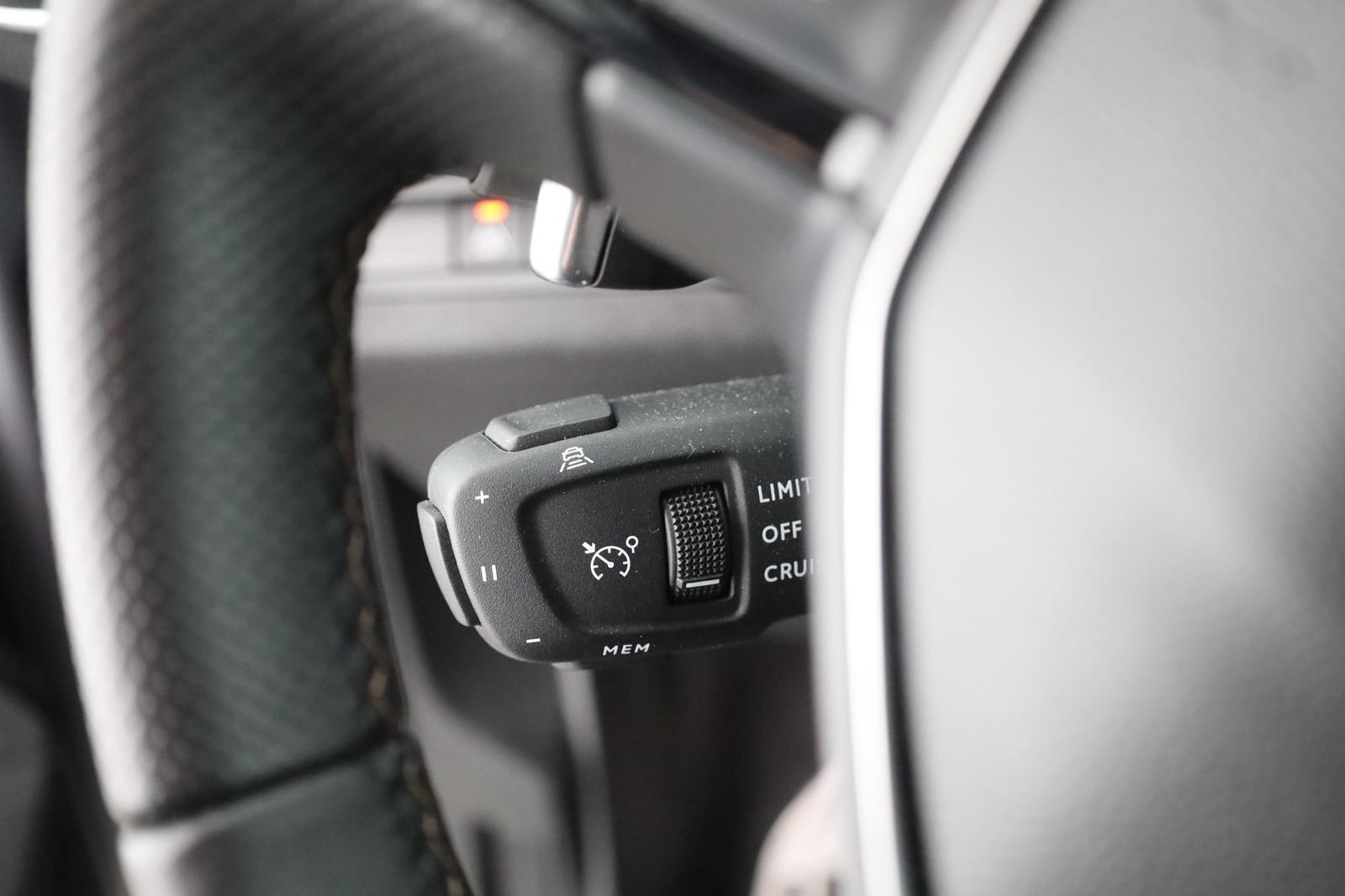Peugeot 5008 GT 1.2 PureTech 130 Aut. LED ACC 7-Sitzer, миниатюра 19